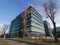 OREGON PARK ansambu ce contine fatade  ventilate si pereti cortina